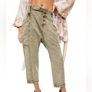 Free People | Desert Daze Harem Pants in Moss
